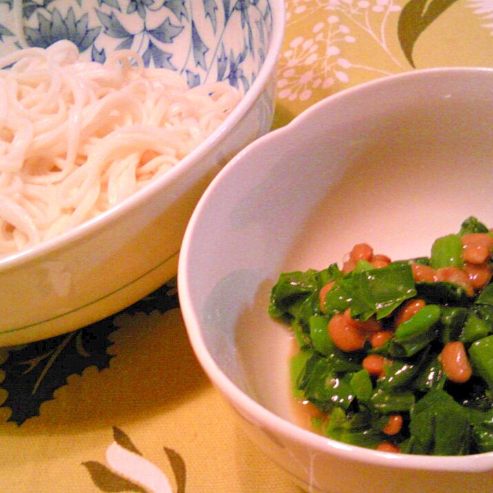 納豆・つるみどりで、つけ麺